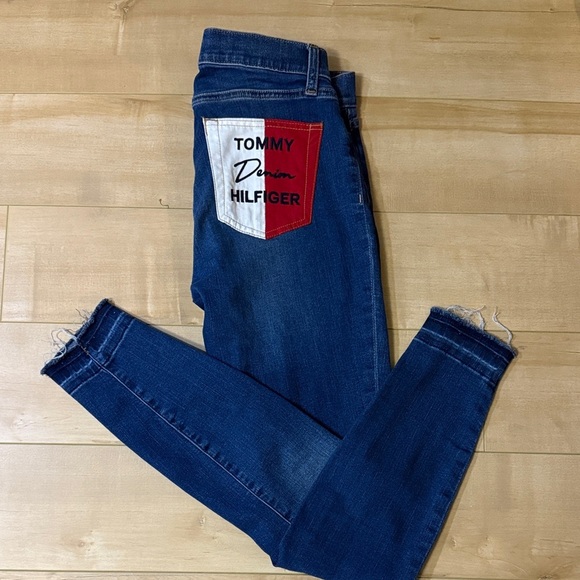 Tommy Hilfiger Blue Skinny Jeans with Red and White Patch - Picture 1 of 9